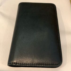 Buxton black soft leather card holder.